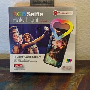 Selfie Halo Light RGB 18 color combinations heart clip-on New Sealed